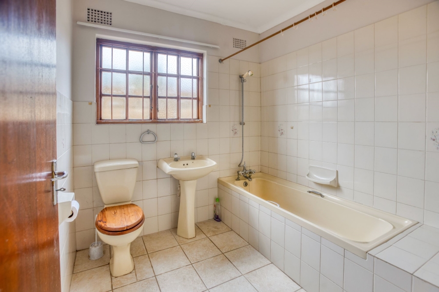2 Bedroom Property for Sale in Quigney Eastern Cape